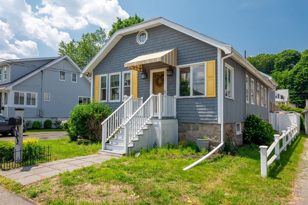 57 Willow Ave