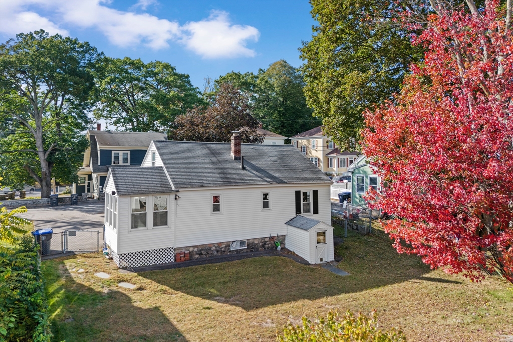 57 Strathmore Rd
