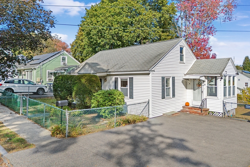 57 Strathmore Rd