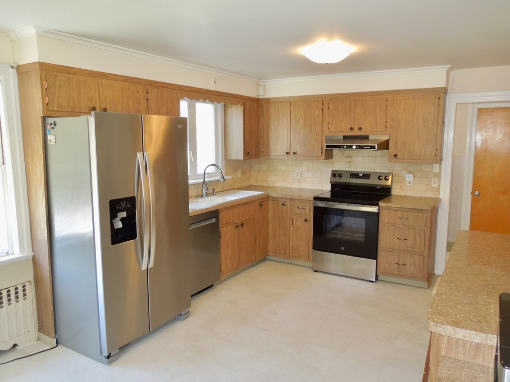 2 Briarwood Court