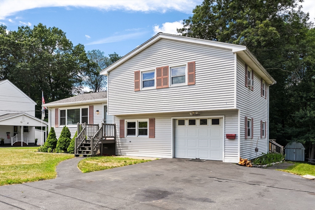 17 Crossman St