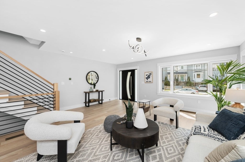 444 Lowell Ave # 444, Newton, MA, 02460, USA, 4 Bedrooms Bedrooms, ,5 BathroomsBathrooms,Condo,Active,444 Lowell Ave # 444,73509271