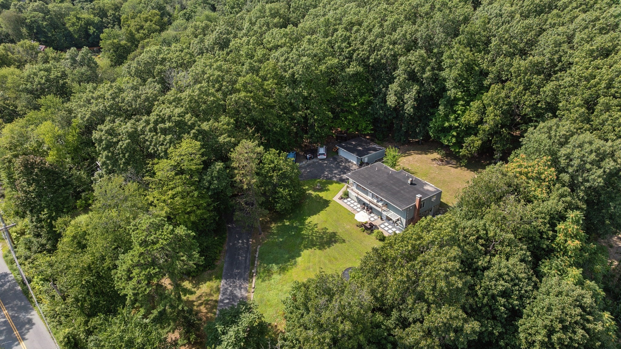 195 Willow Ave