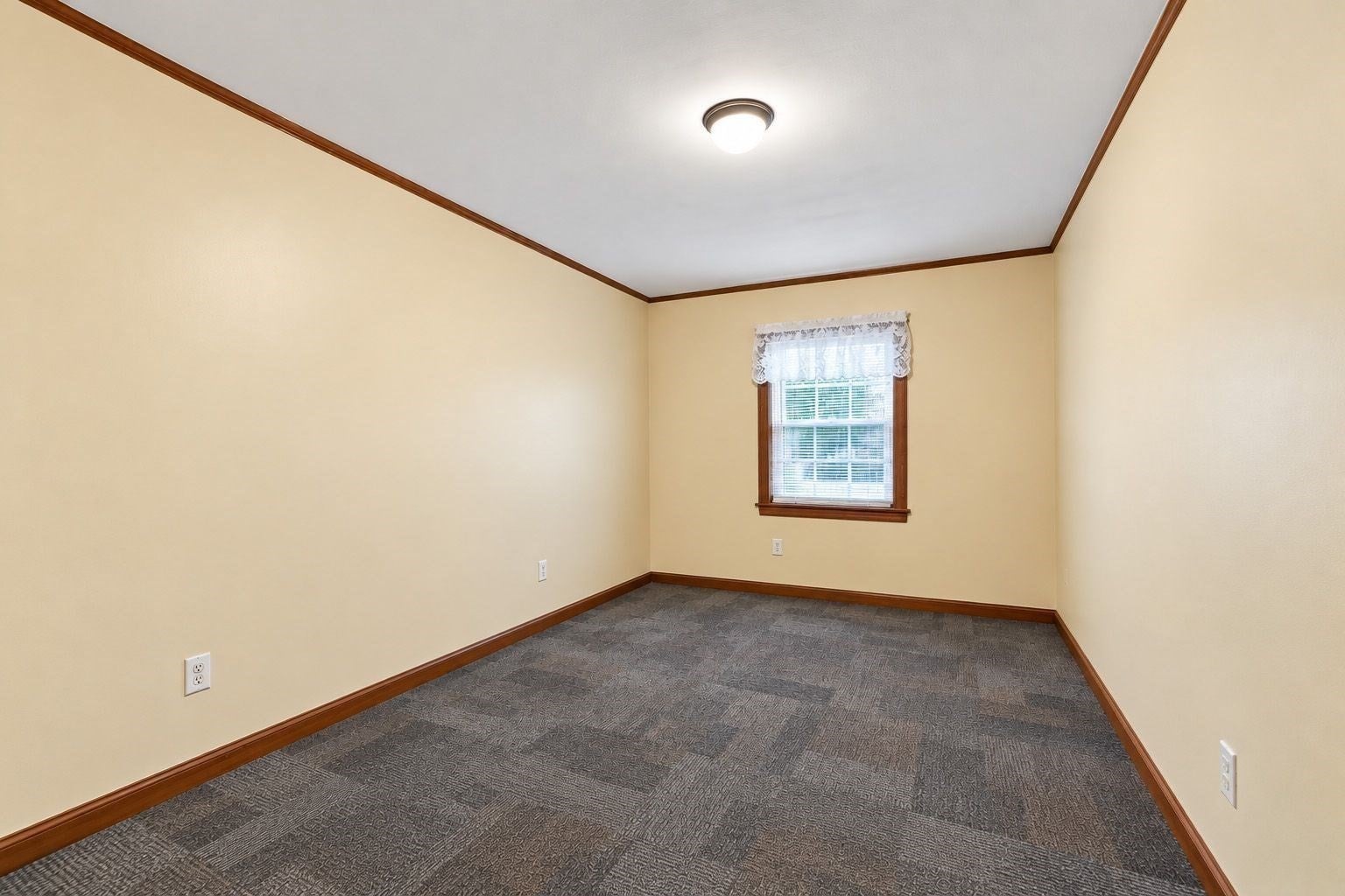 670 Amherst Rd, Granby, MA, 670 Amherst Rd, Granby, MA Photo #28