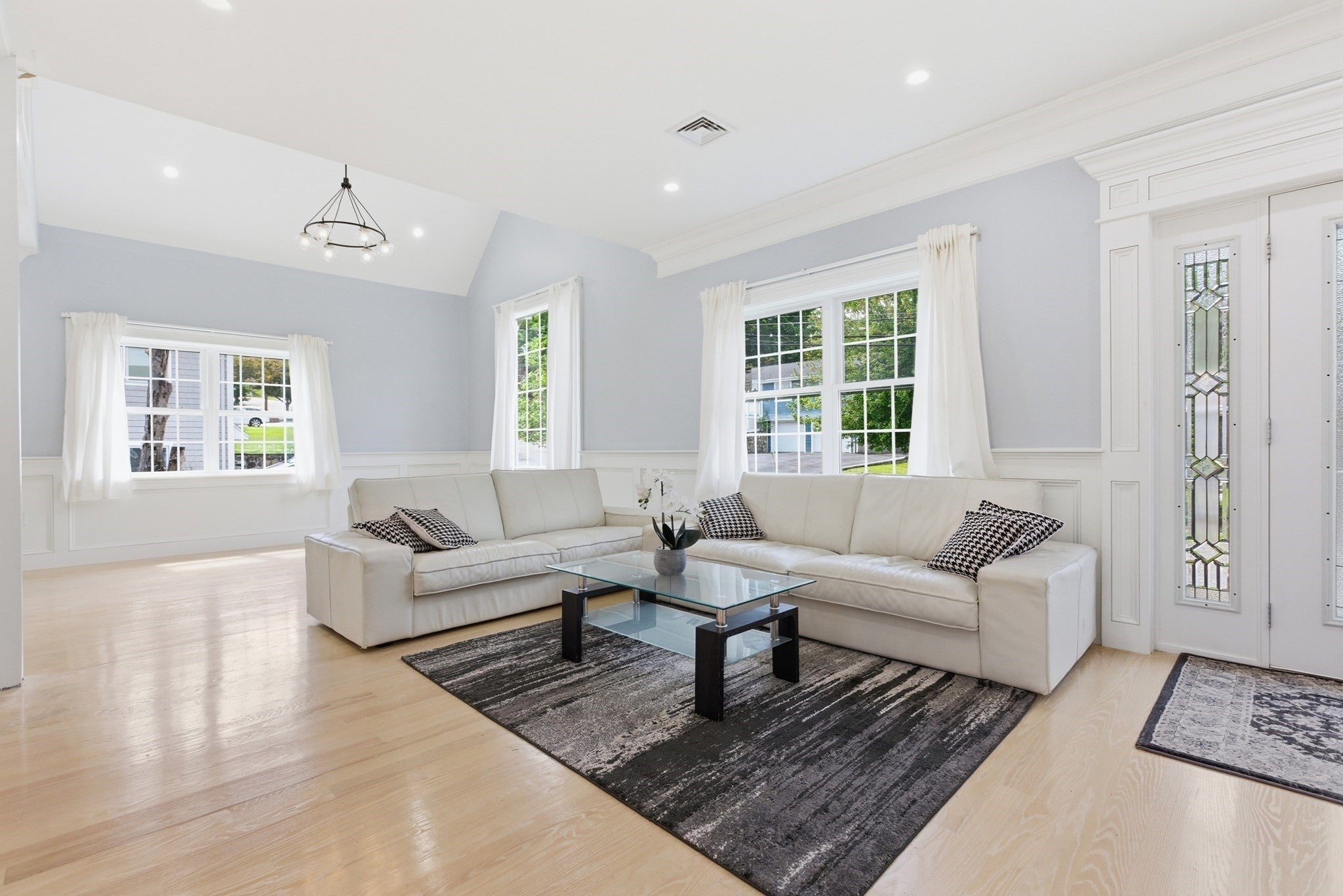 52 Ridgewood Rd