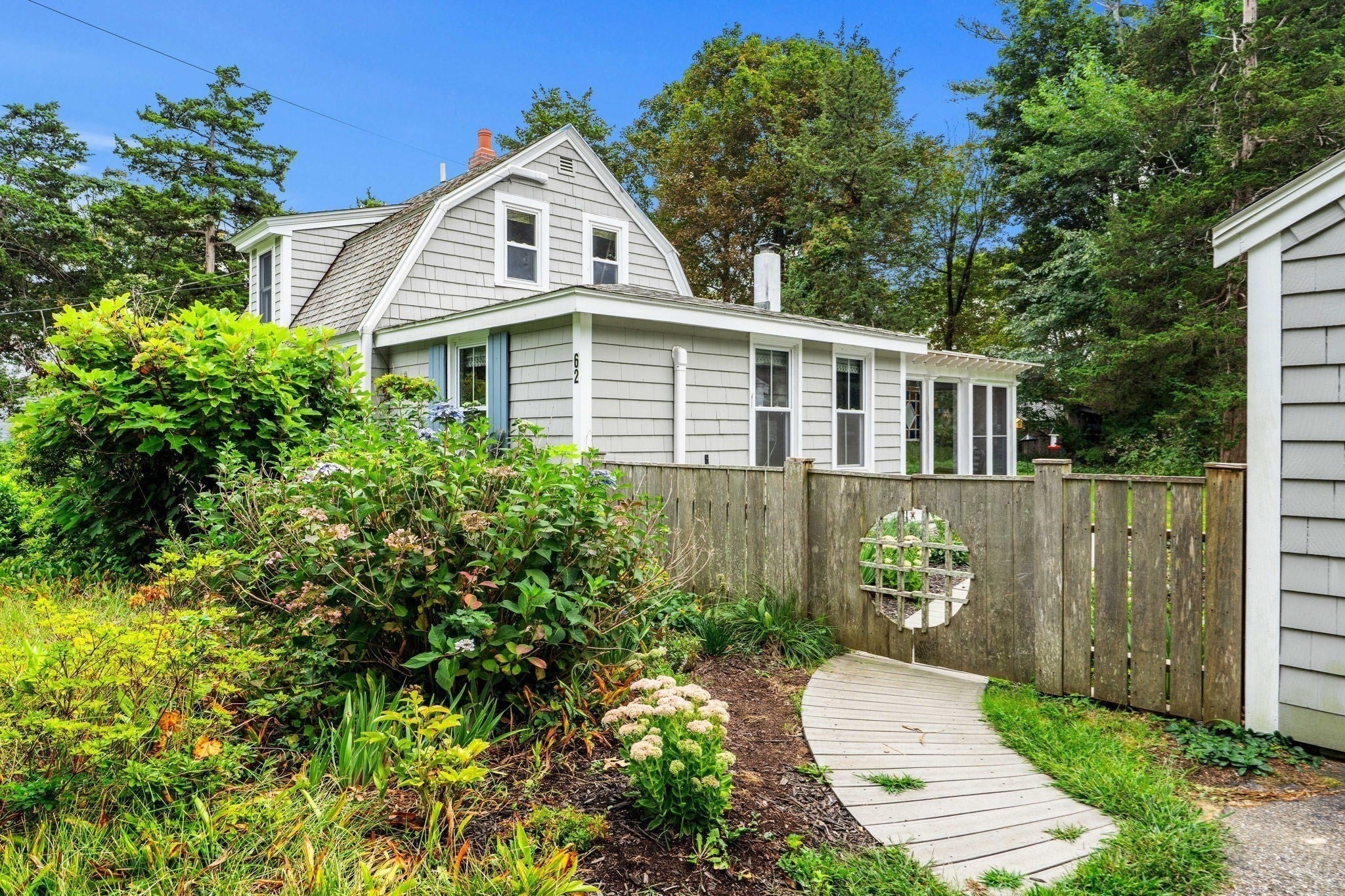62 Cottage Rd, Newbury, MA Photo #2