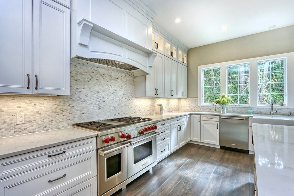 9 Schaffner Lane