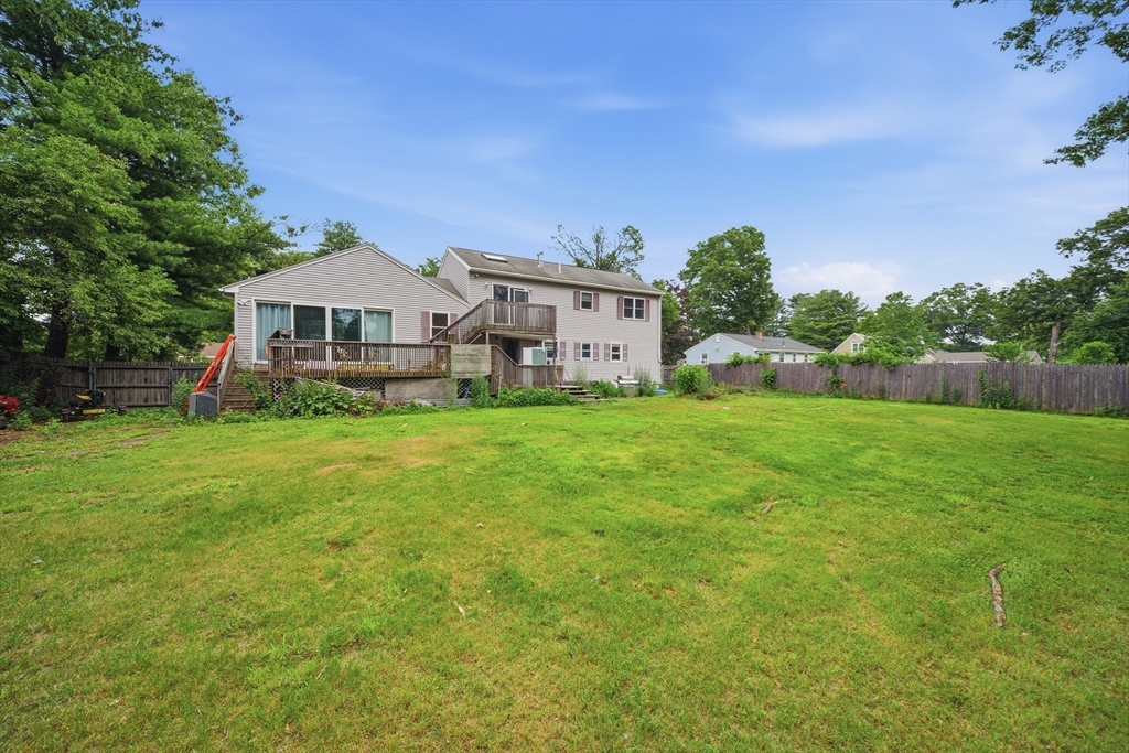 12 Harjean Rd