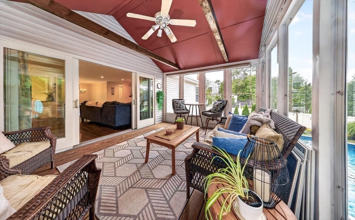 15 Donna Rd, Weymouth, MA Photo #23