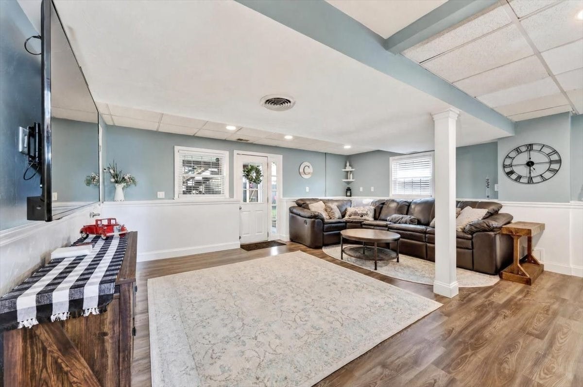 15 Donna Rd, Weymouth, MA Photo #16