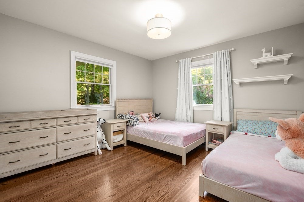 48 Border Rd, Reading, MA Photo #25