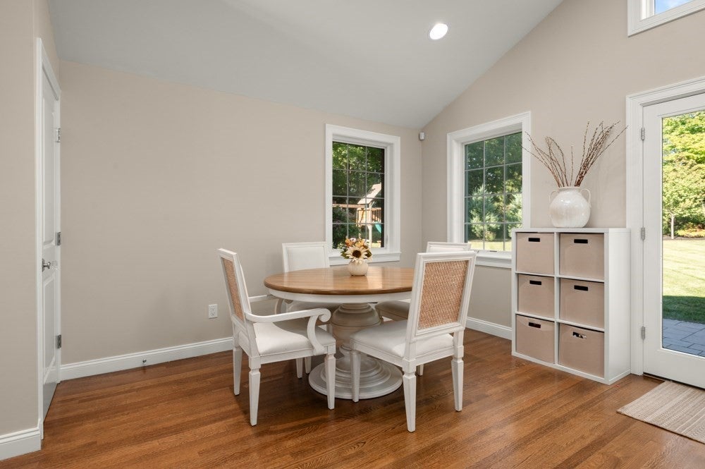 48 Border Rd, Reading, MA Photo #10