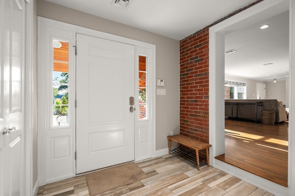 48 Border Rd, Reading, MA Photo #32