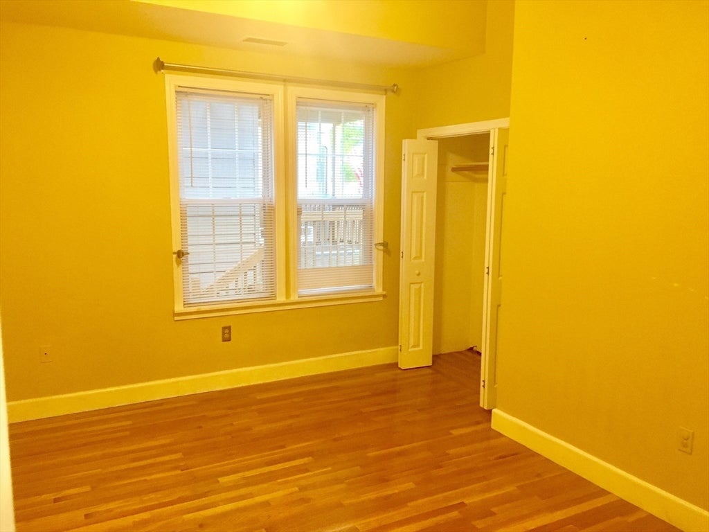 617 E 3rd St #1, Boston, MA Photo #4