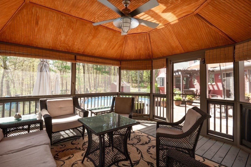 30 Christa Dr
