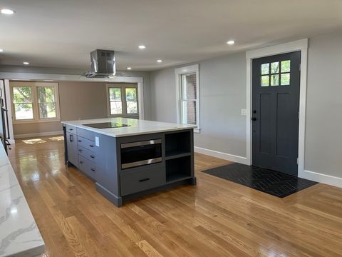 138 High Street Hingham MA 02043