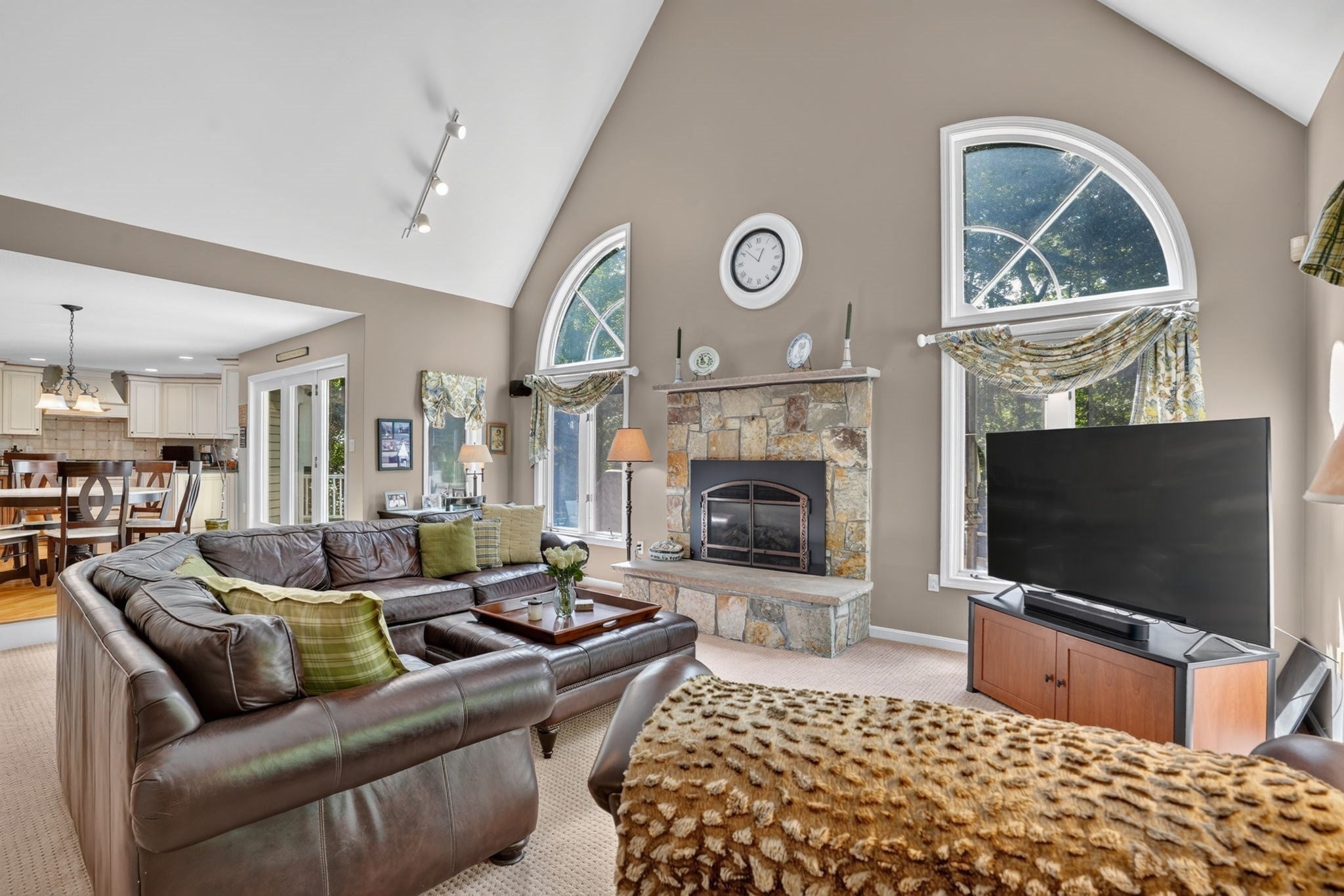 4 Chippy Ln, Andover, MA, 4 Chippy Ln, Andover, MA Photo #12