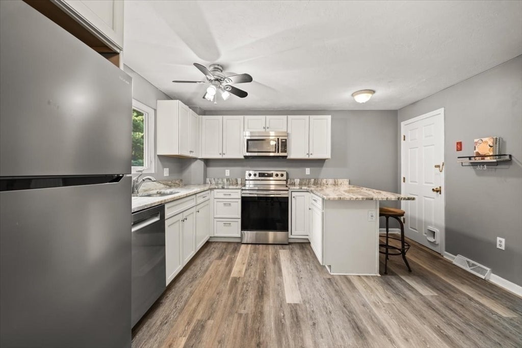 102 South Washington St #2, Norton, MA, 102 South Washington St #2, Norton, MA Photo #9