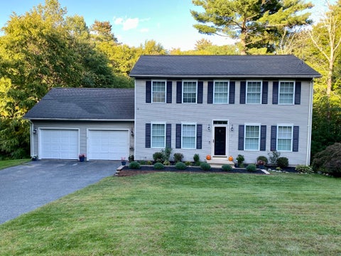 Photo of 7 Hemlock Hollow, Belchertown, MA 01007 (MLS # 73579917)