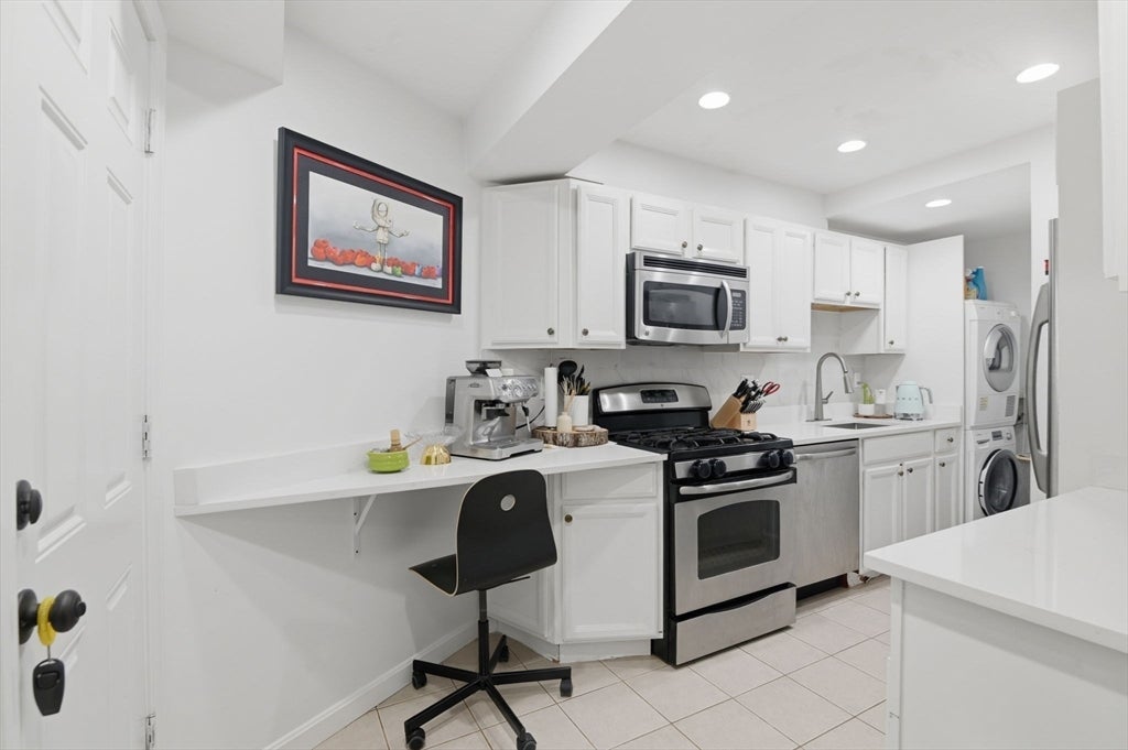 1584 Beacon St #A, Brookline, MA, 1584 Beacon St #A, Brookline, MA Photo #13