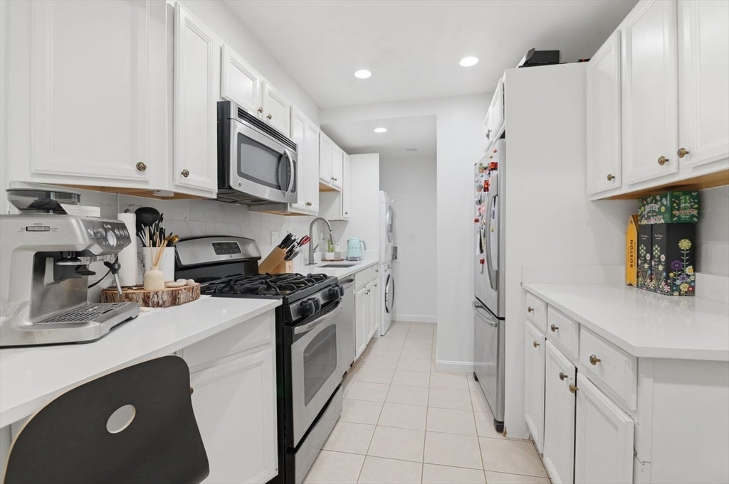 1584 Beacon St #A, Brookline, MA, 1584 Beacon St #A, Brookline, MA Photo #21