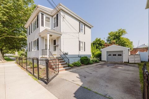 1004 Slade St Fall River MA 02724