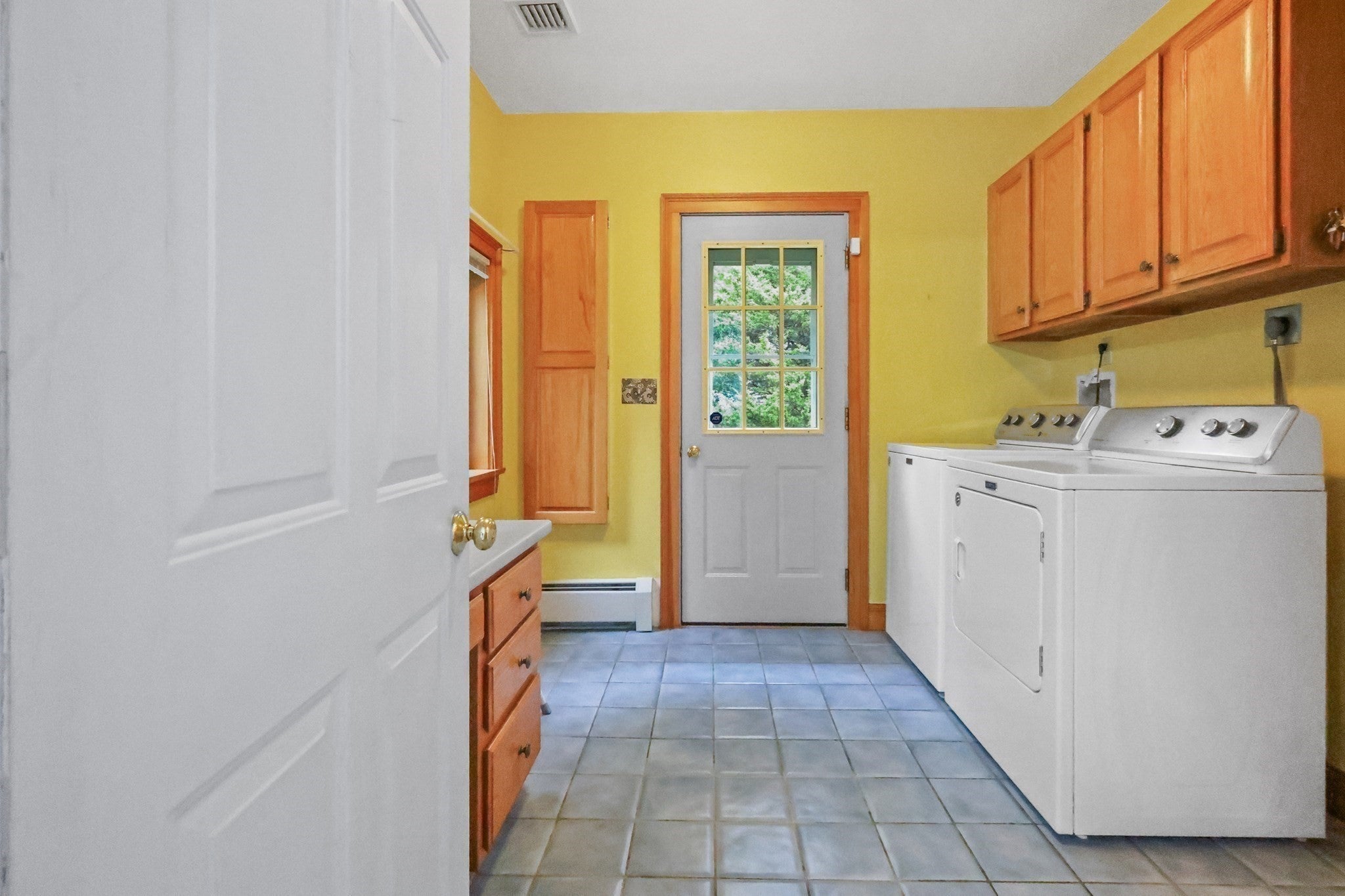 3 Amidon Ave, Amesbury, MA, 3 Amidon Ave, Amesbury, MA Photo #6