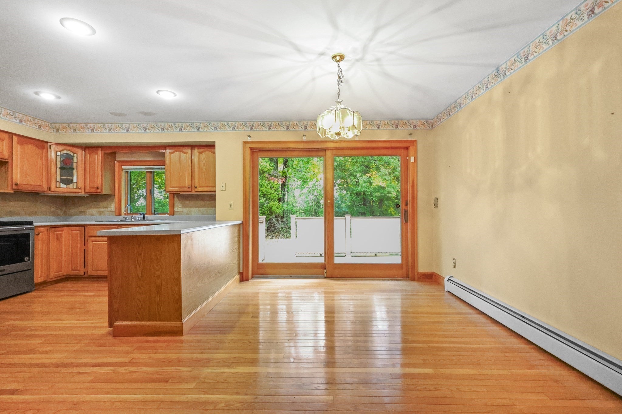 3 Amidon Ave, Amesbury, MA, 3 Amidon Ave, Amesbury, MA Photo #3