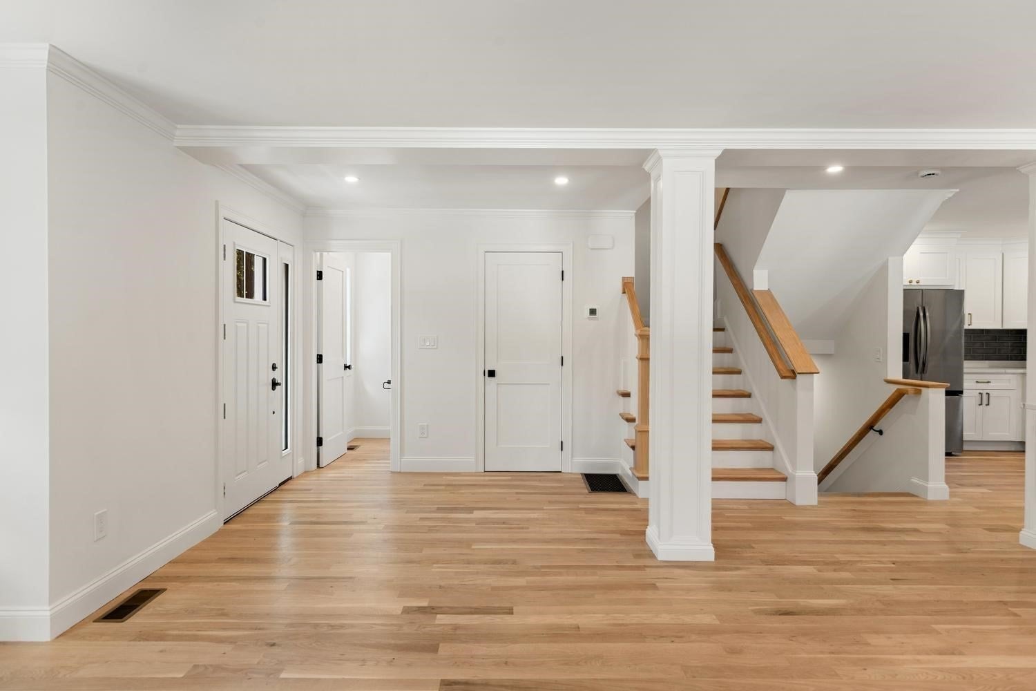 318 Essex Ave #B, Gloucester, MA Photo #15