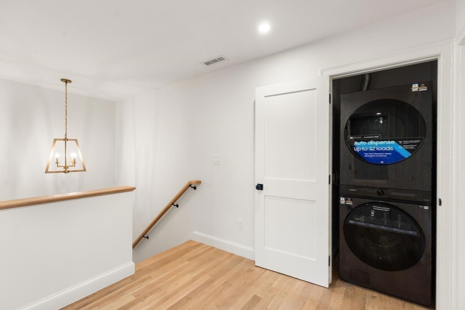 318 Essex Ave #B, Gloucester, MA Photo #18