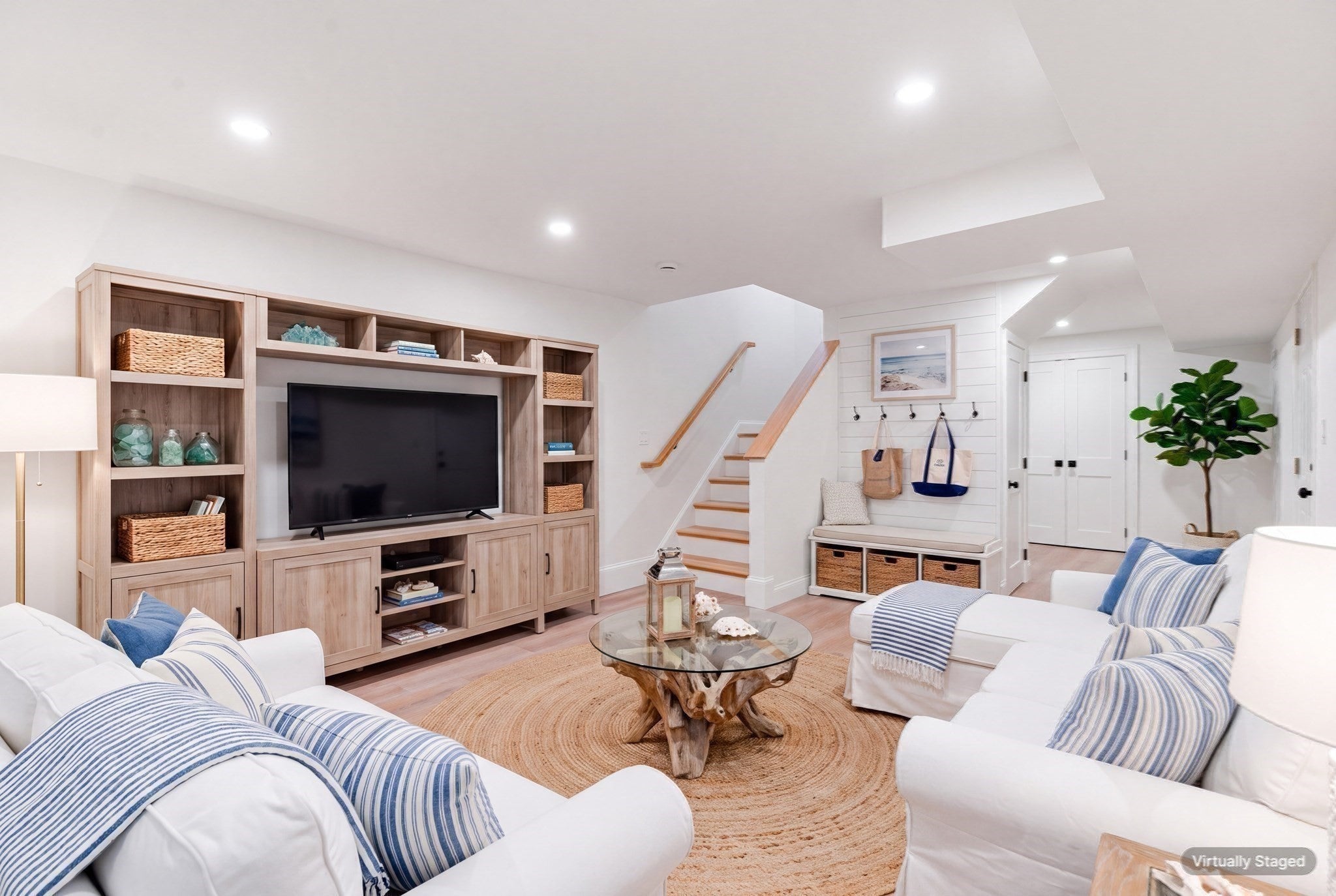 318 Essex Ave #B, Gloucester, MA Photo #33