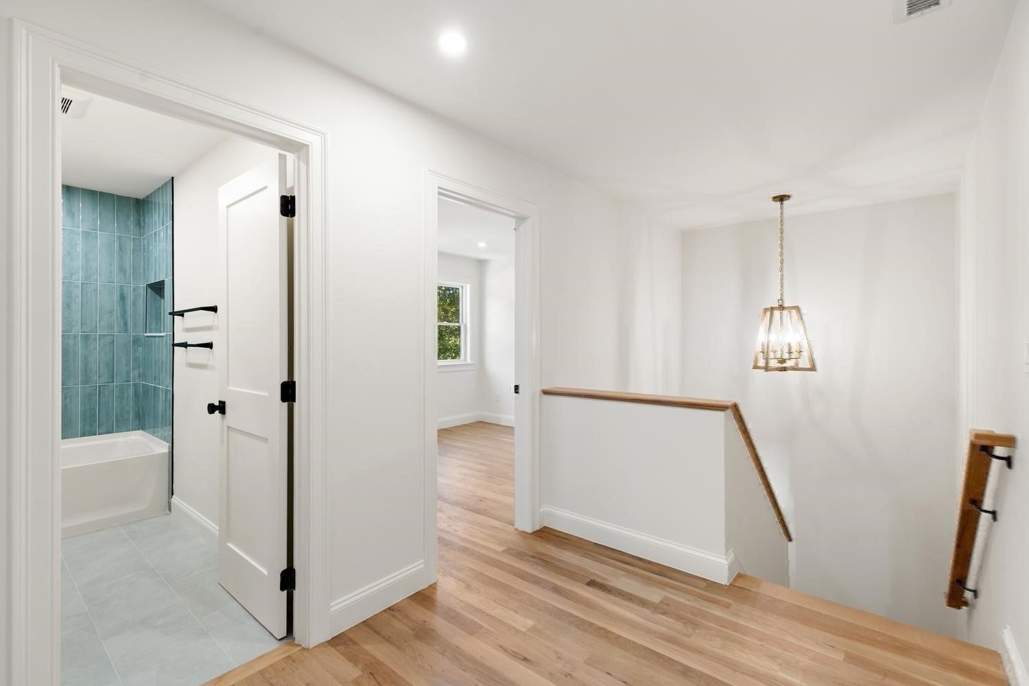 318 Essex Ave #B, Gloucester, MA Photo #25