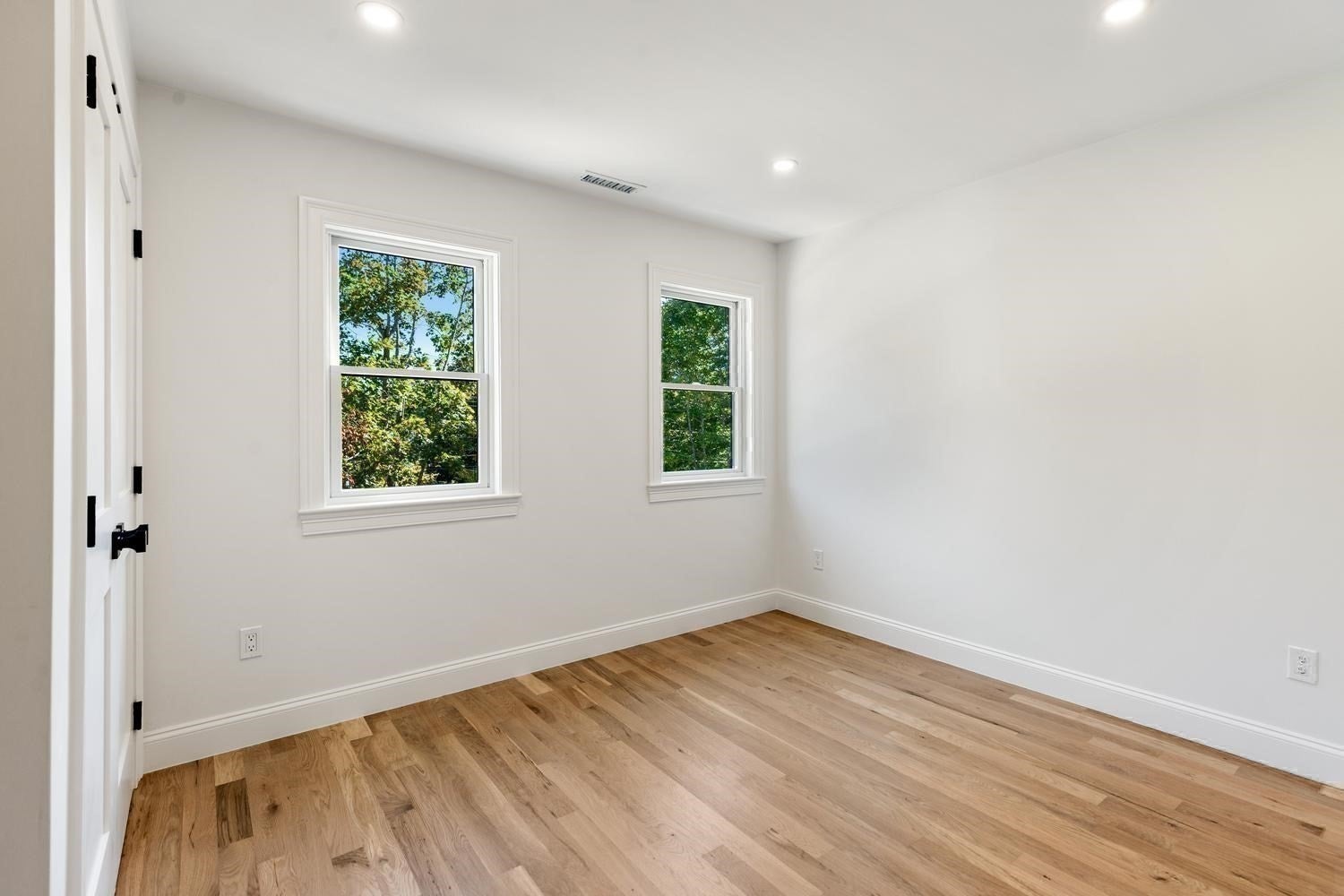 318 Essex Ave #B, Gloucester, MA Photo #31