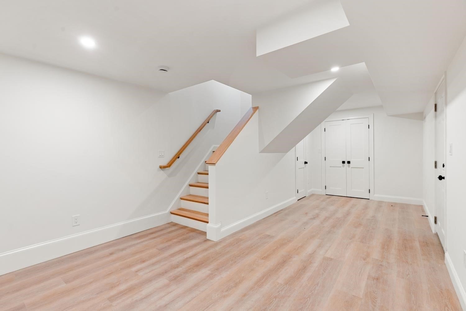 318 Essex Ave #B, Gloucester, MA Photo #34