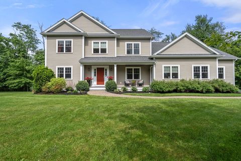 53 Thompson Ave Westwood MA 02090