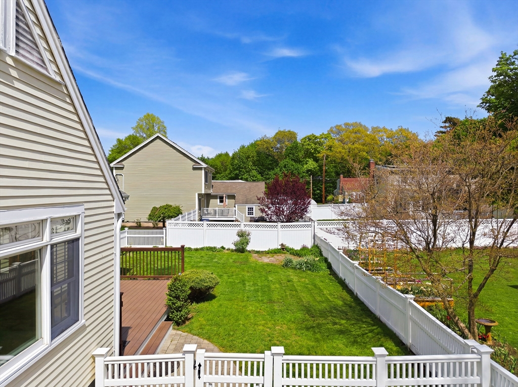 28 Myopia Rd, Stoneham, MA Photo #36