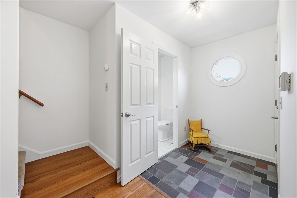 61 Abbey Memorial Dr 172