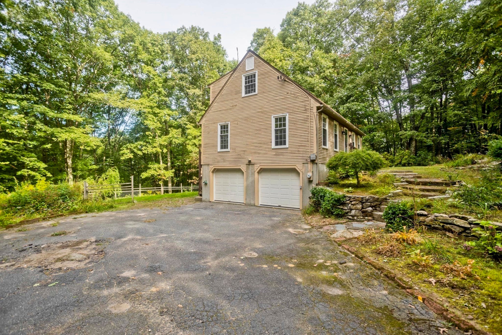 323 Bennett Rd, Hampden, MA Photo #31