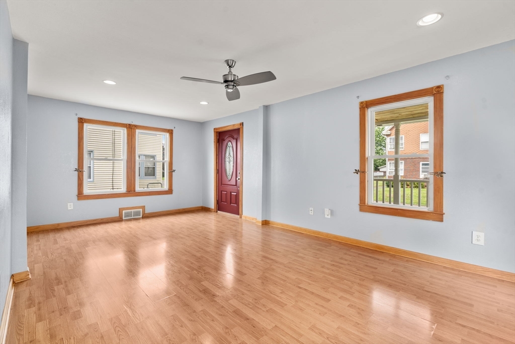 99 Woodmont St