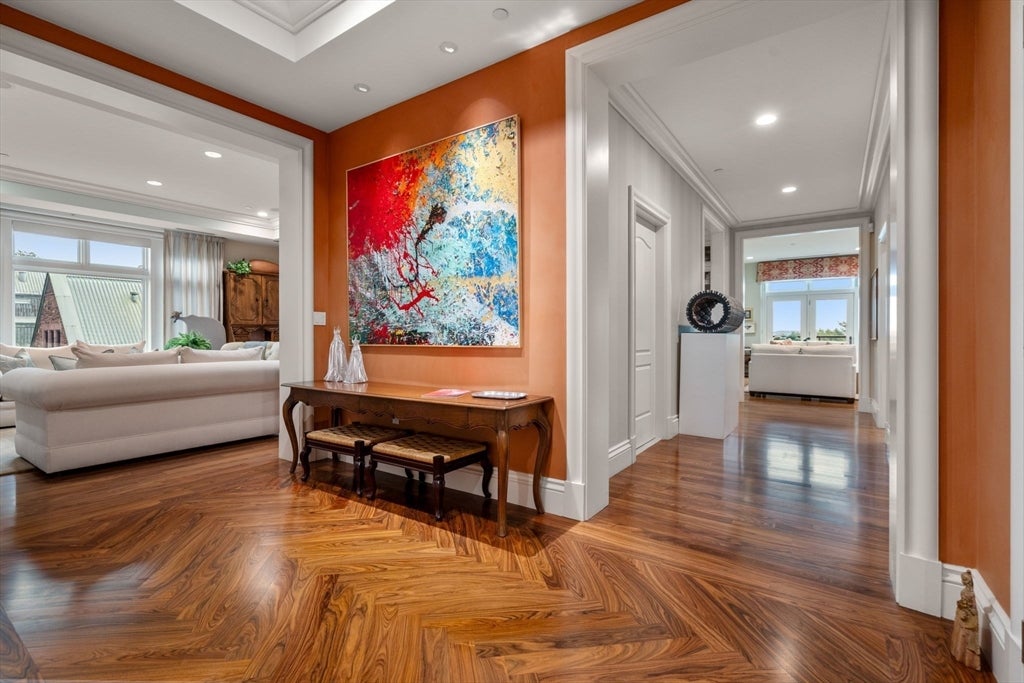 120 Seaver Street U:C401