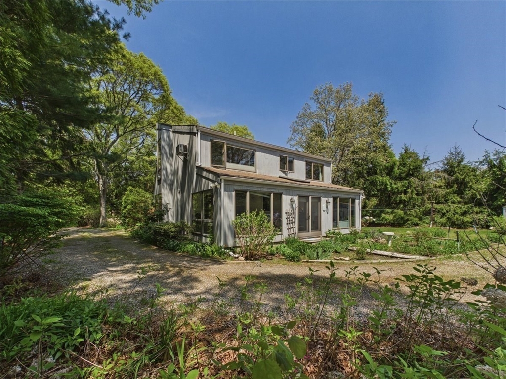 621 Locustfield Rd