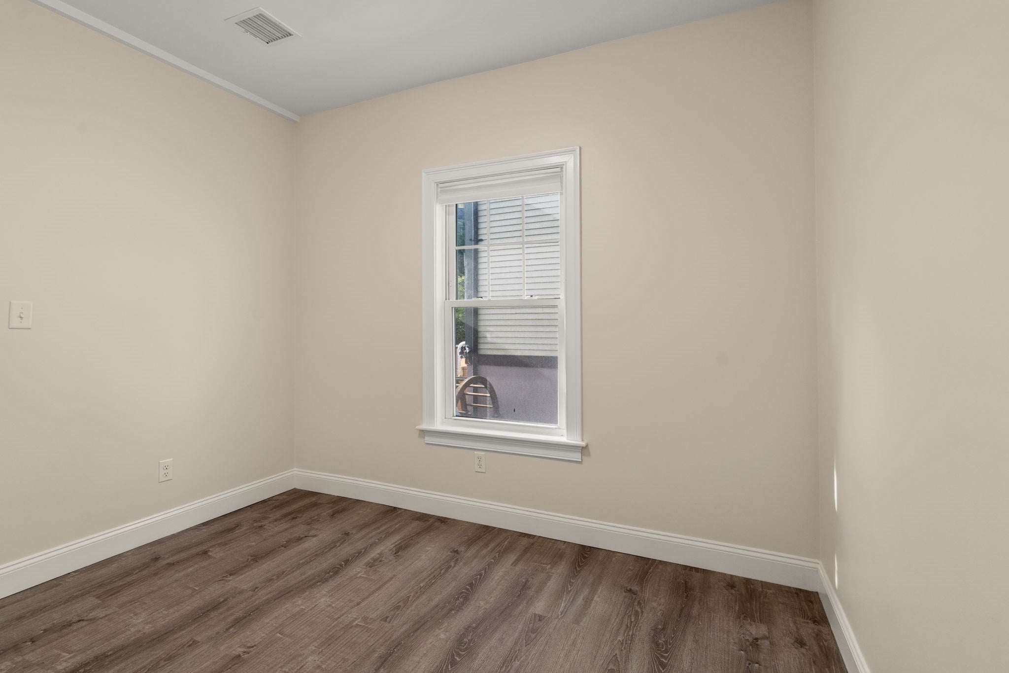 22 Oakland Street #B, Newton, MA, 22 Oakland Street #B, Newton, MA Photo #11