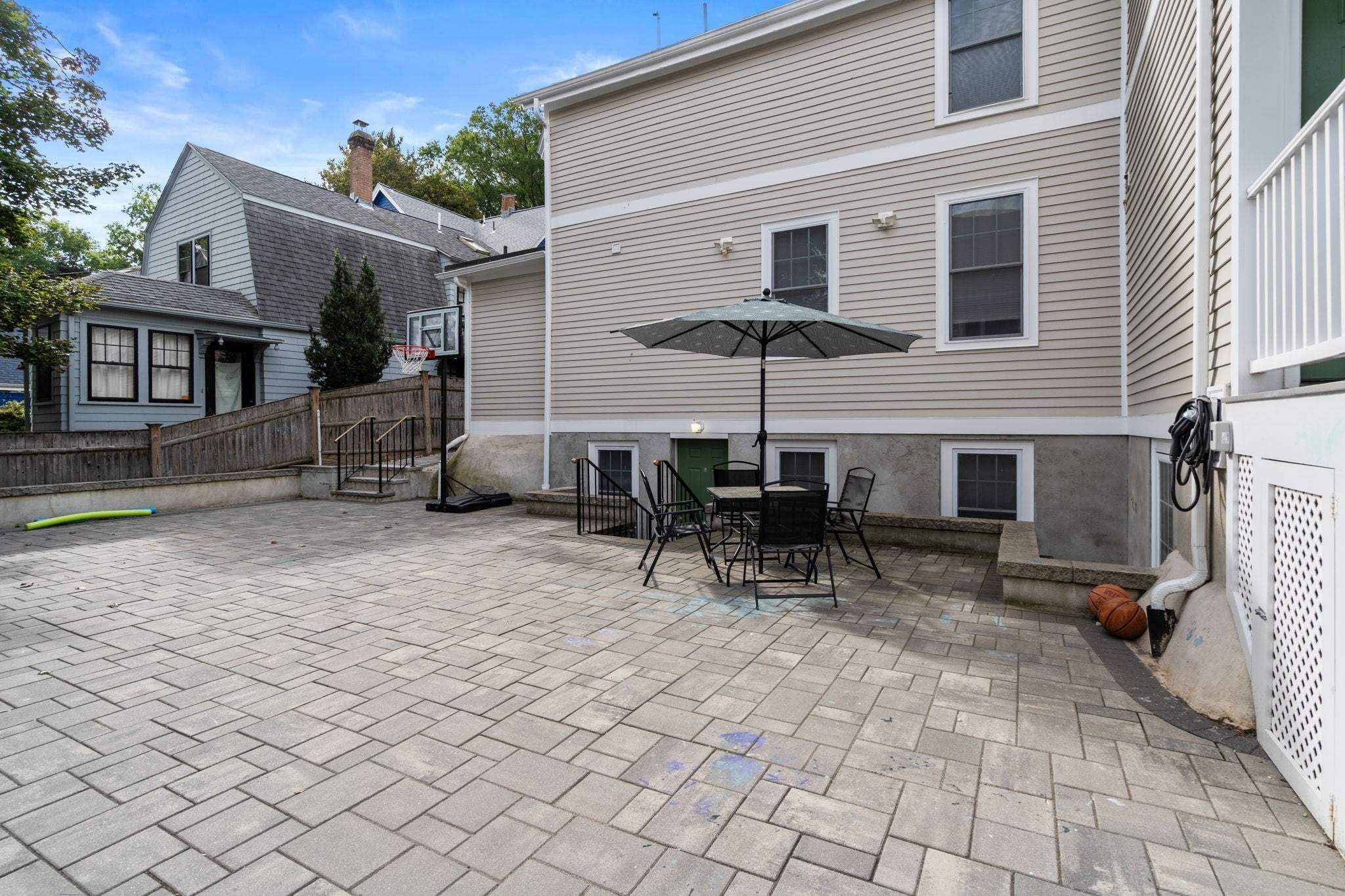 22 Oakland Street #B, Newton, MA, 22 Oakland Street #B, Newton, MA Photo #23