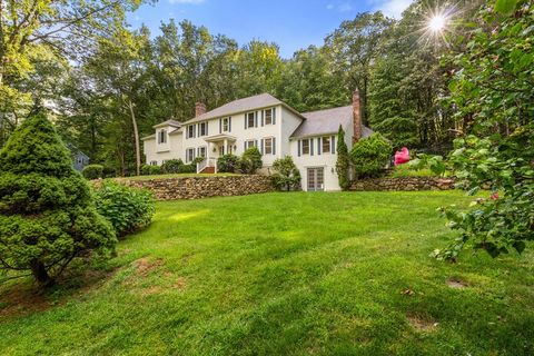 11 Skylar Drive Southborough MA 01772