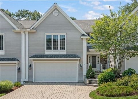 4 Caileigh Ct 4 Andover MA 01810
