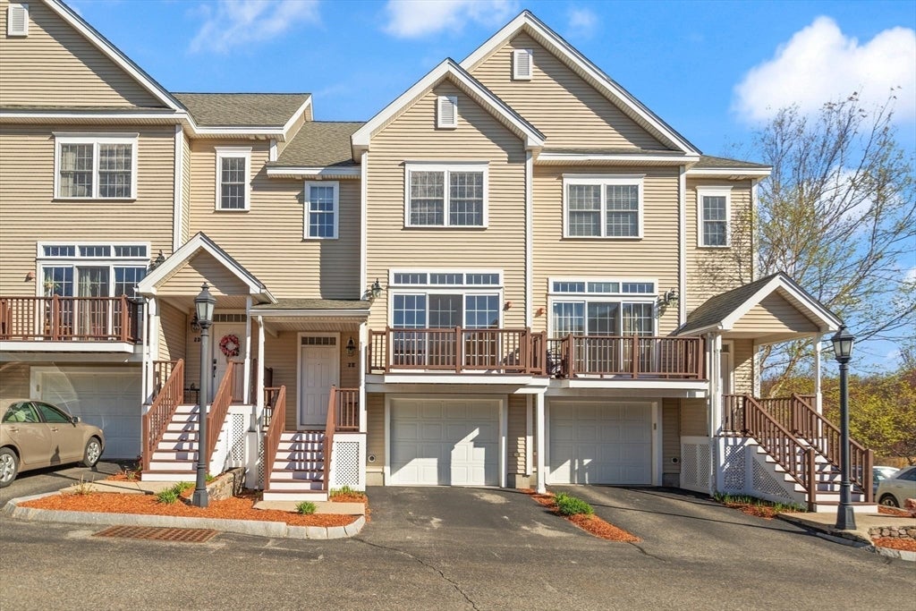 9 Nirvana Dr #2E, Saugus, MA Photo #1