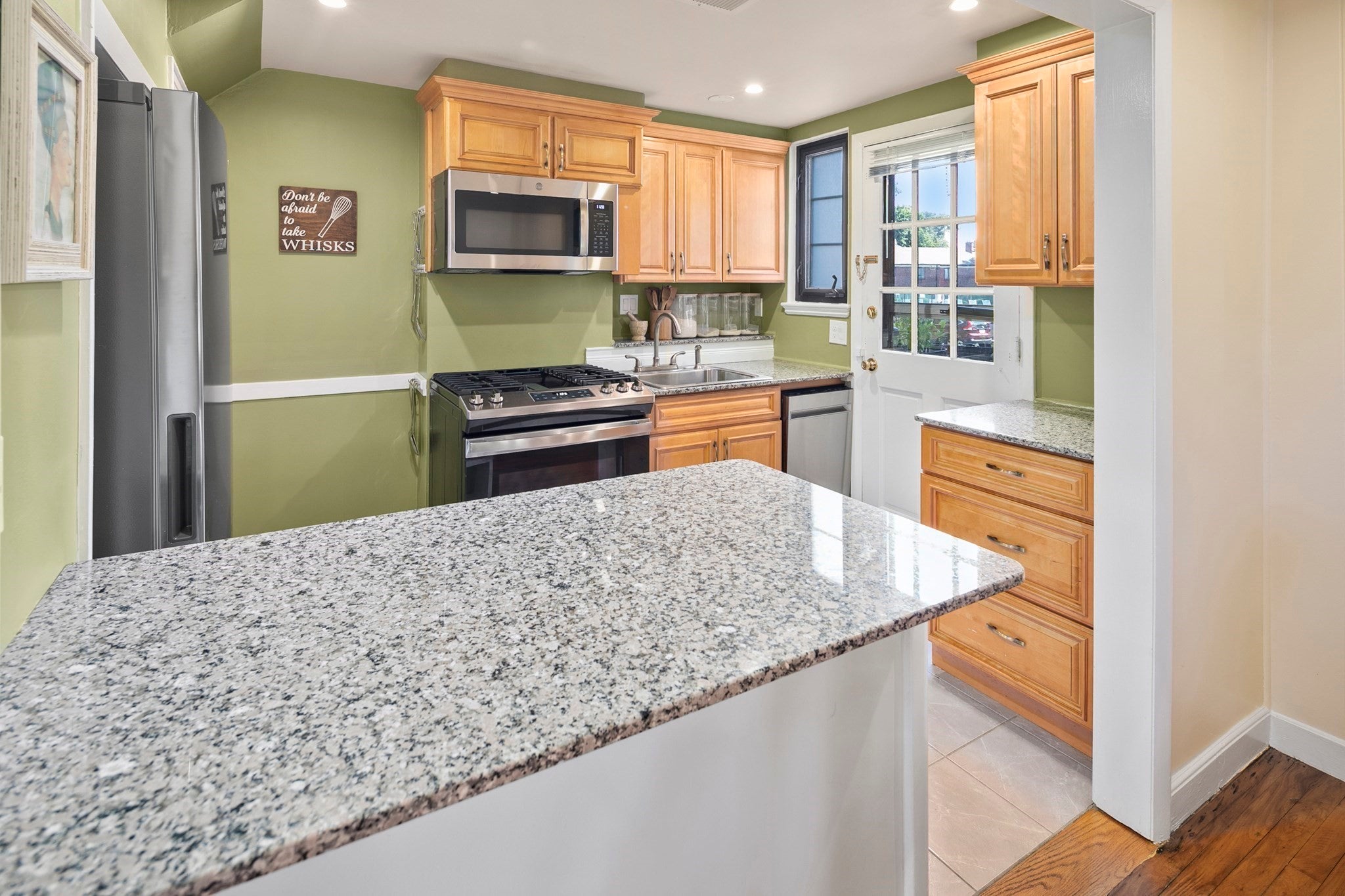 40 Pierce Rd #40, Watertown, MA Photo #10