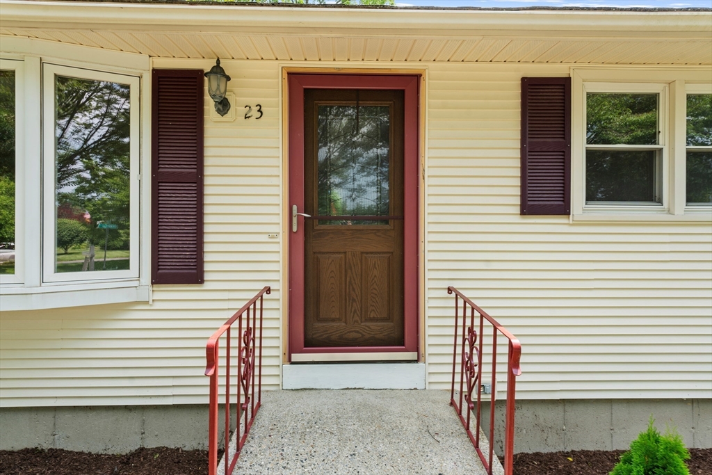 23 Pennfield St