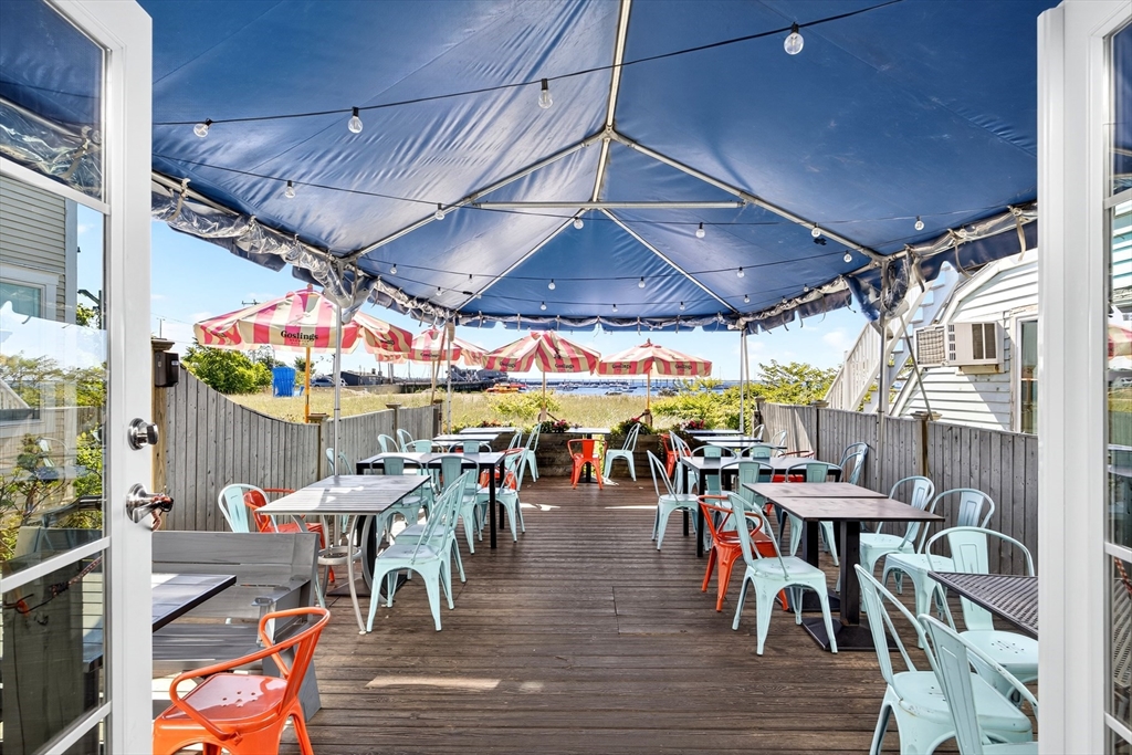 269-271 Commercial Street