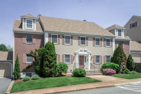 Photo of 10 Weatherly Drive #3, Salem, MA 01970 (MLS # 73522383)